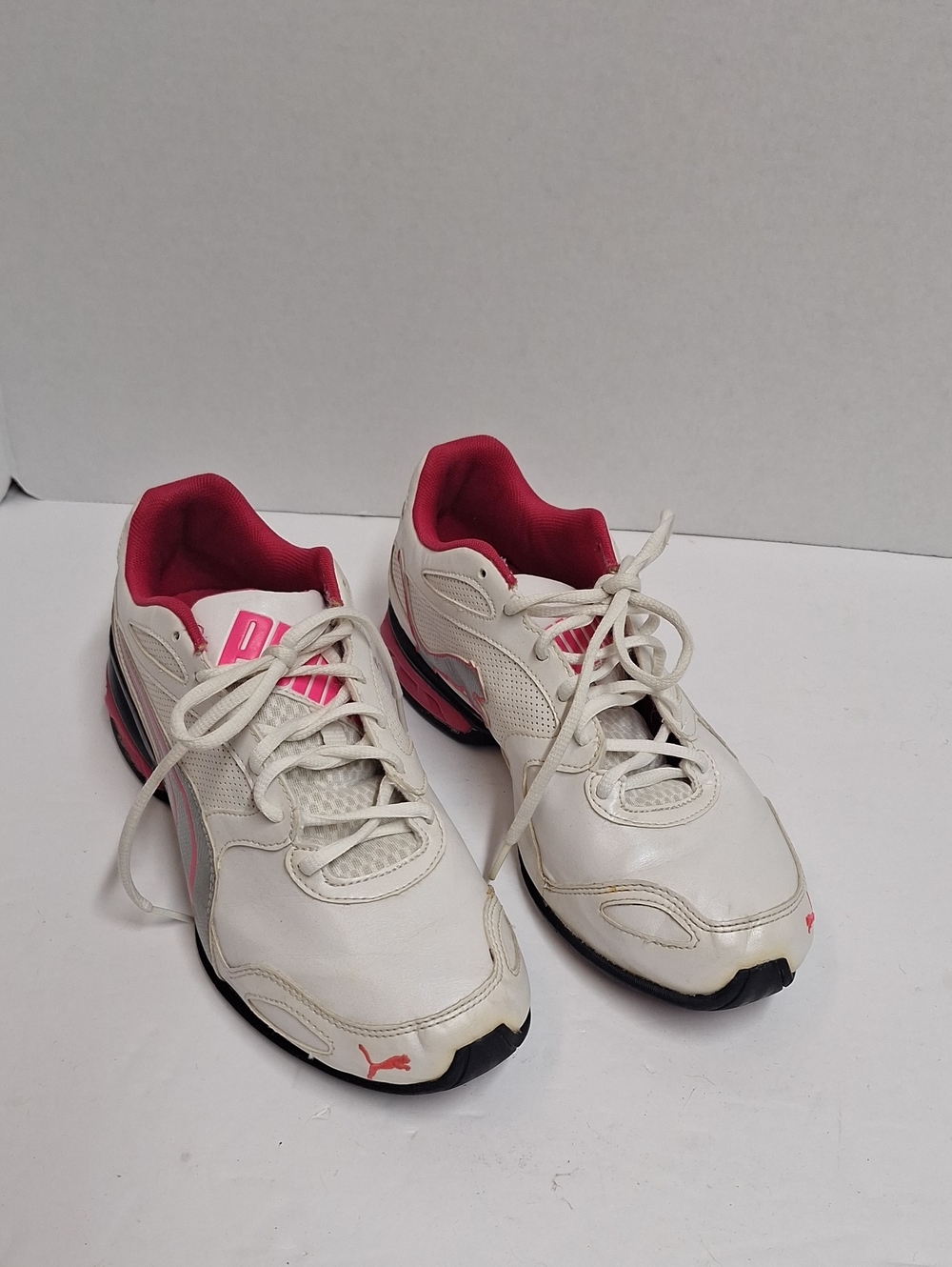 Puma White and Pink Women's Athletic Sneakers